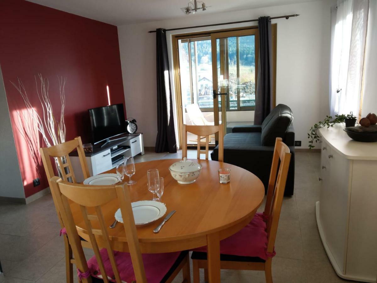Studio De Vacances Travers Luaran gambar
